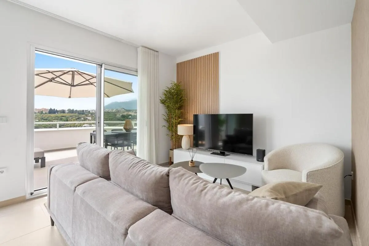 Amazing 3 Bedroom Penthouse Great Views Rdr482 Estepona Appartement